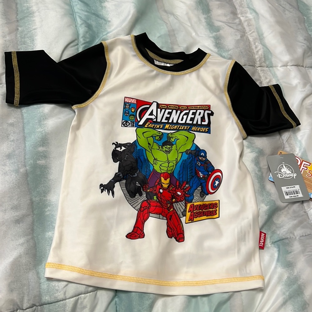 Disney short sleeve swim top size 5/6 nwt